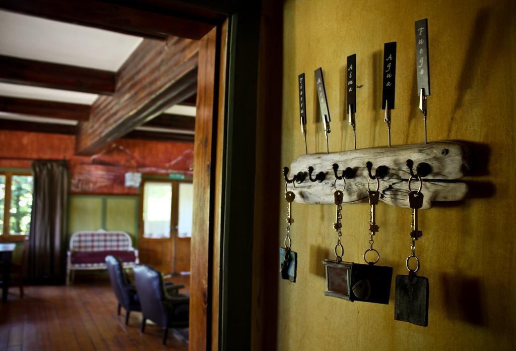 Los Juncos Patagonian Lake House Сан-Карлос-де-Барилоче Экстерьер фото