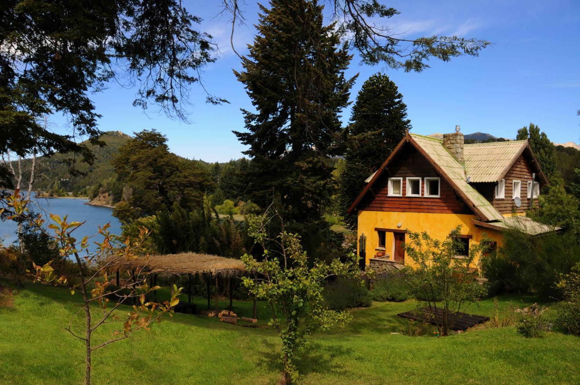 Los Juncos Patagonian Lake House Сан-Карлос-де-Барилоче Экстерьер фото