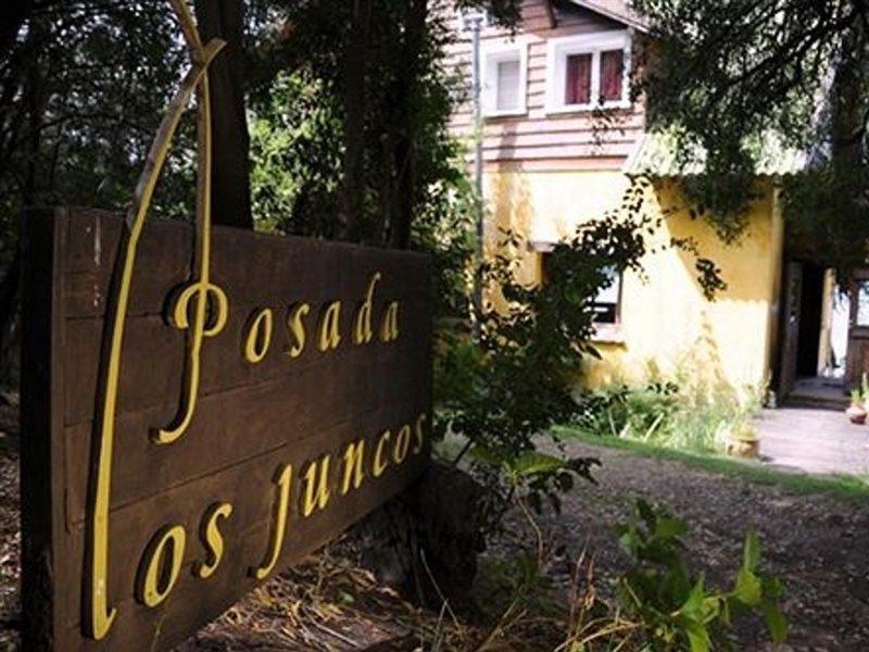 Los Juncos Patagonian Lake House Сан-Карлос-де-Барилоче Экстерьер фото