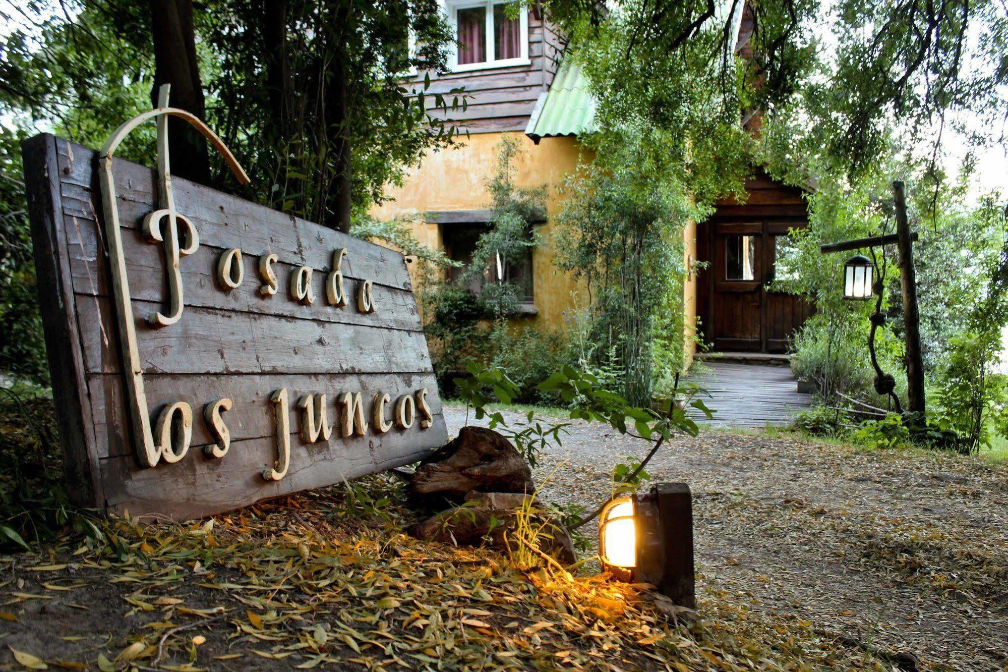 Los Juncos Patagonian Lake House Сан-Карлос-де-Барилоче Экстерьер фото